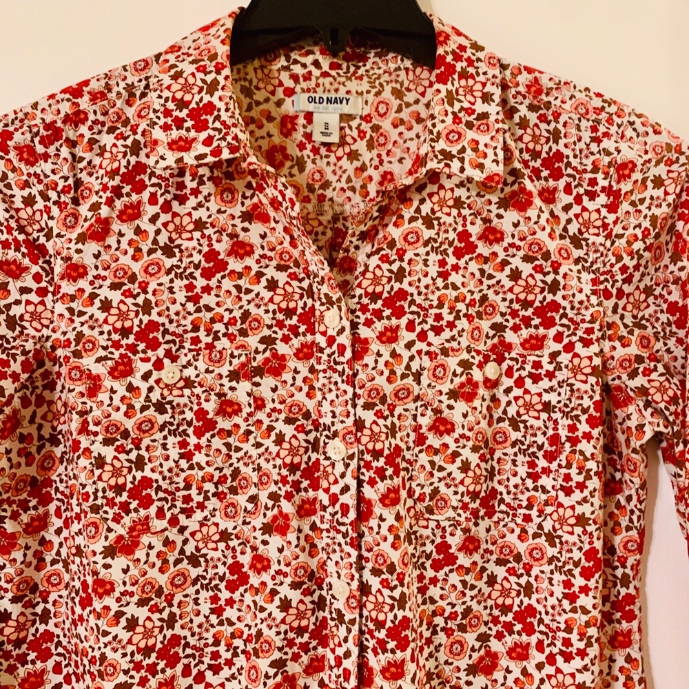 Pink flower top